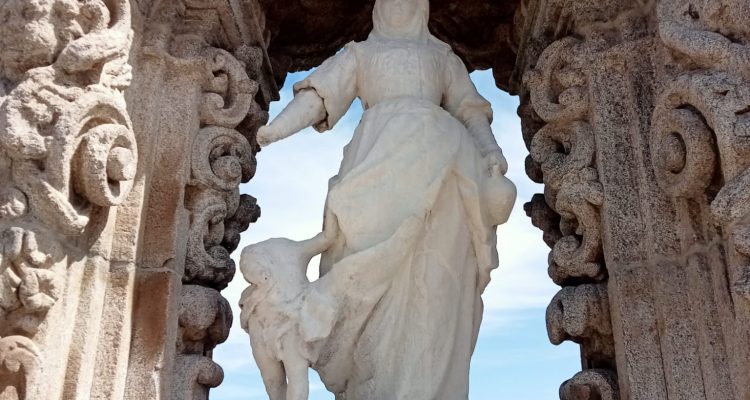 Finaliza La Restauraci N De Las Estatuas De San Isidro Y Santa Mar A De