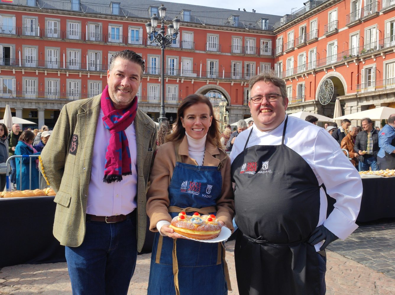 Maíllo acompaña a los madrileños en los festejos en honor a la Virgen