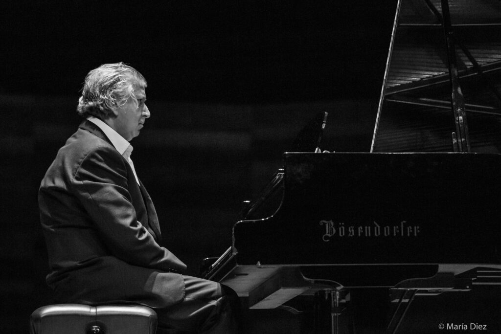 El compositor y pianista Josué Bonnín de Góngora