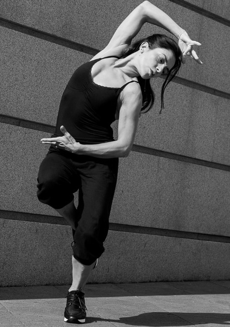 Bailarina de danza contemporánea