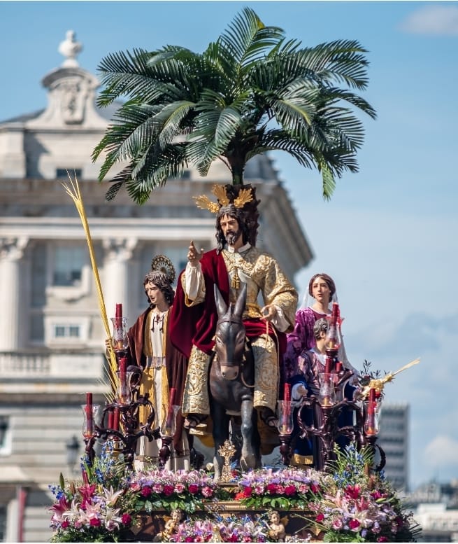 Imagen de La Borriquita procesionando