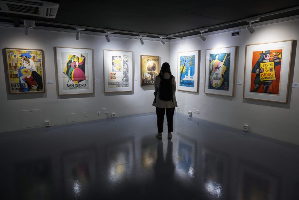 Exposición carteles San Isidro. La imagen de las fiestas