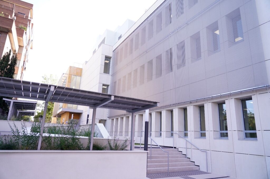 Exterior del edificio Antonio López