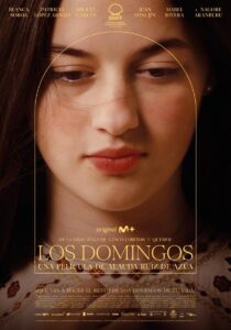 cartel de la película los domingos en la que aparece la protagonista con mirada reflexiva