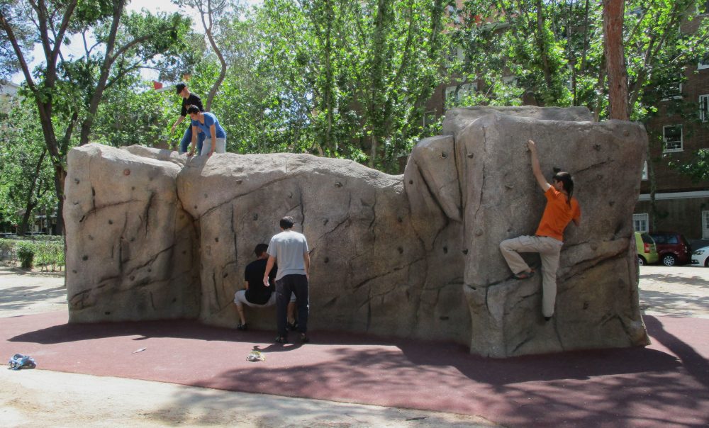 Resultado de imagen de Nuevo RocÃ³dromo y Circuito de Street Workout en en el Parque El Calero