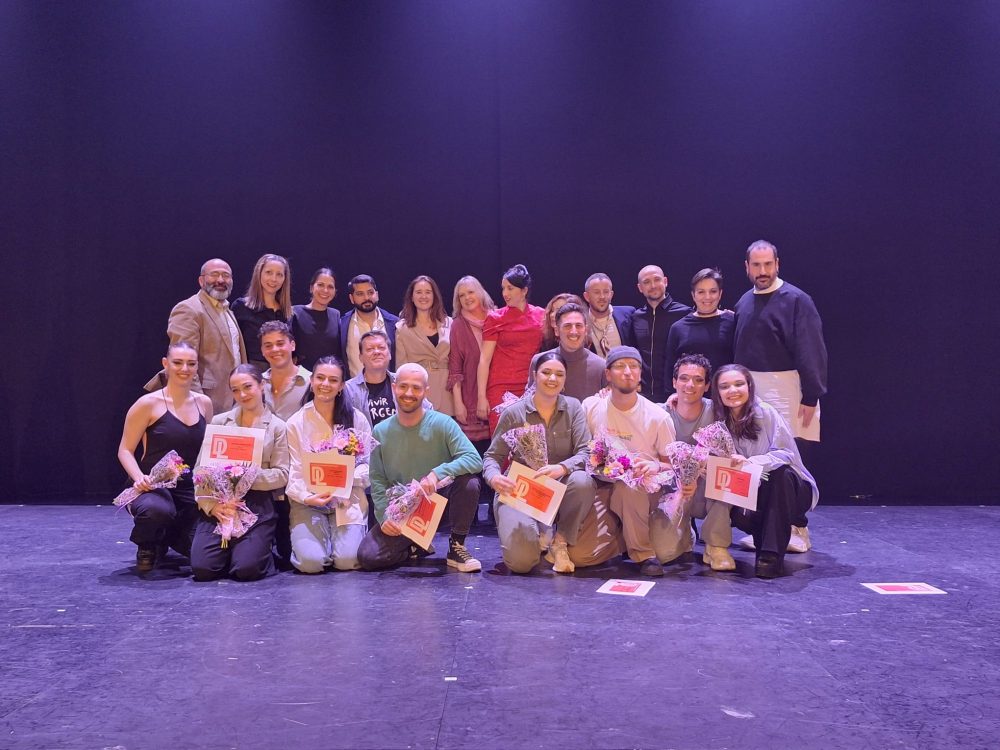 Foto de familia palmarés el certamen coreográfico de danza española con argumento de Distrito Latina 2024