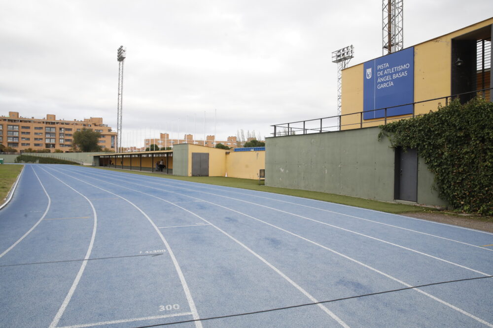 Vista de la pista que lleva el nombre de Ángel Basas García