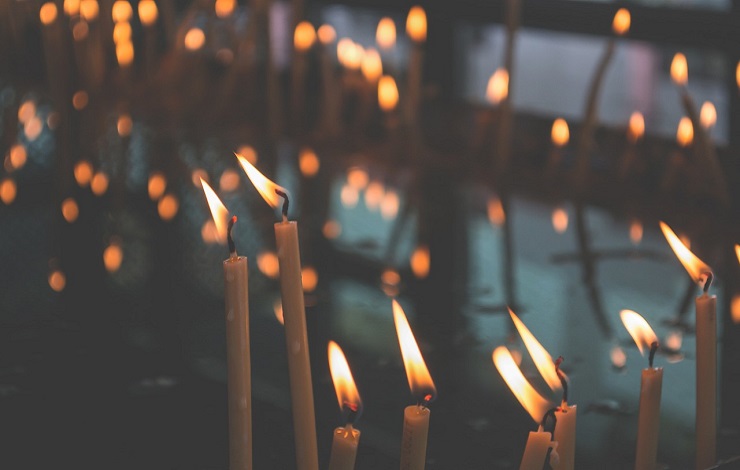 Velas en Semana Santa