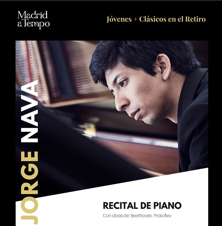 Primer plano del pianista Jorge Nava