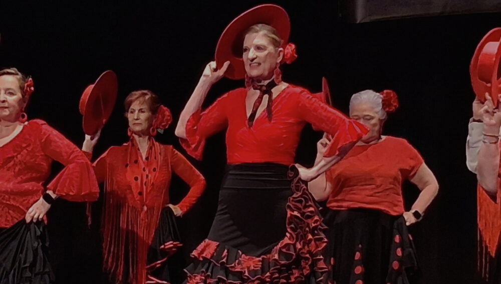 Foto destacada de una de las actuaciones del Festival de Mayores de San Blas-Canillejas