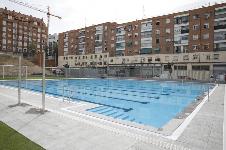 Centro Deportivo Municipal Paseo de la Dirección