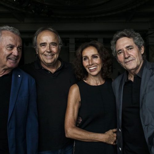 Los cantantes Victor Manueal Serrat, Ana Belén y Miguel Ríos, en la gira 'El gusto es nuestro' , por Lupe de la Vallina