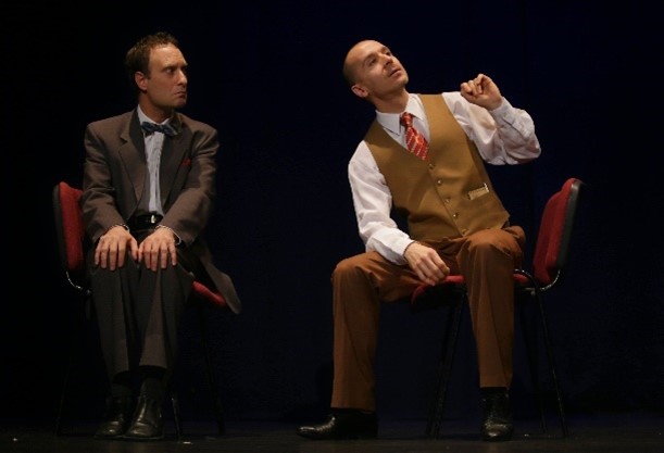 Dos intérpretes de la obra 'Tearapia'