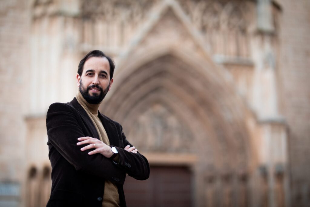 El organista Pablo Márquez Caraballo