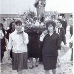 Mujeres vallecanas en procesión