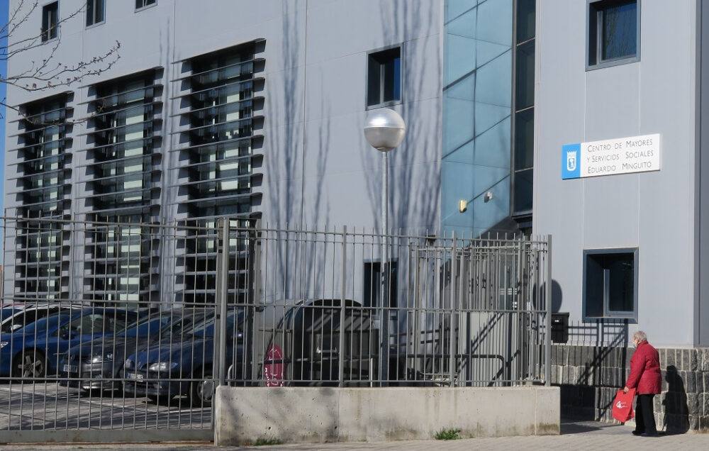 Imagen del exterior del CMM Eduardo Minguito