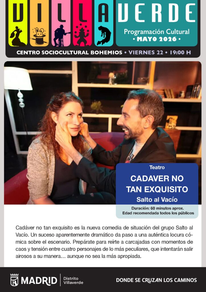 Un hombre y una mujer durante una actuación de teatro