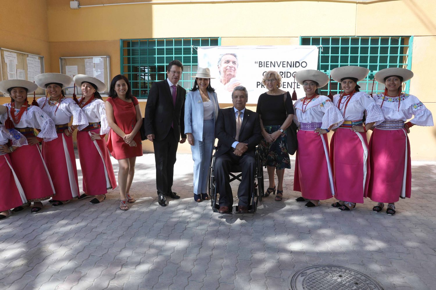 El Presidente De Ecuador Y La Alcaldesa Visitan Un Campamento Escolar En Usera Diario Del Ayuntamiento De Madrid