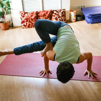 Yoga en tu salón