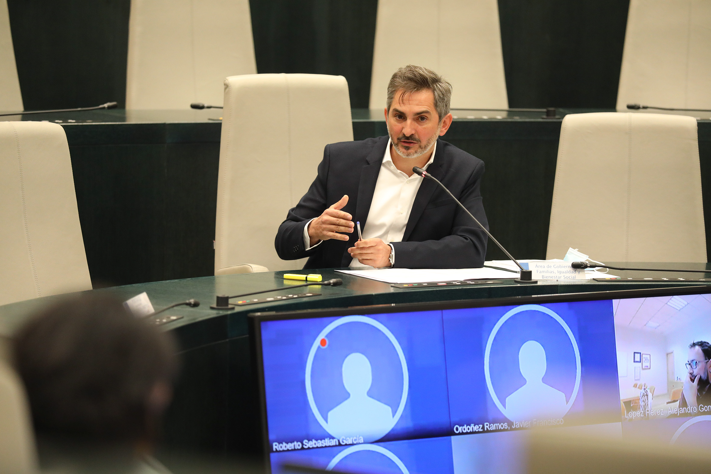 Pepe Aniorte durante la comisión celebrada hoy