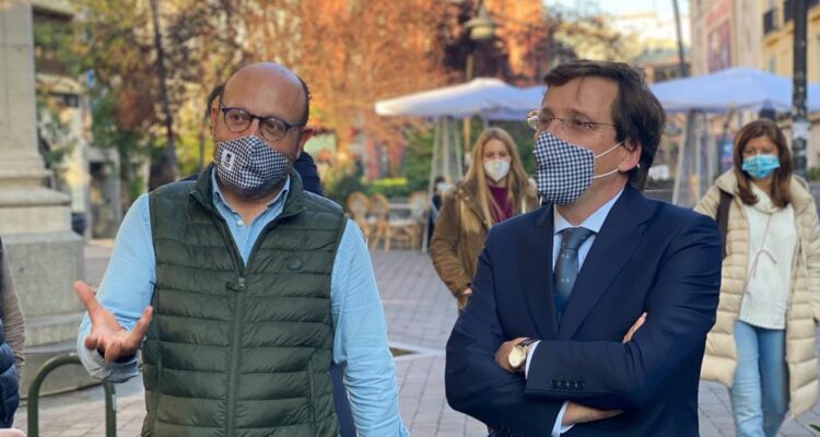 Almeida recorre Lavapiés