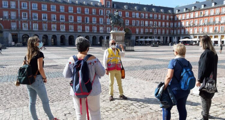 Voluntariado como guía de rutas culturales por Madrid