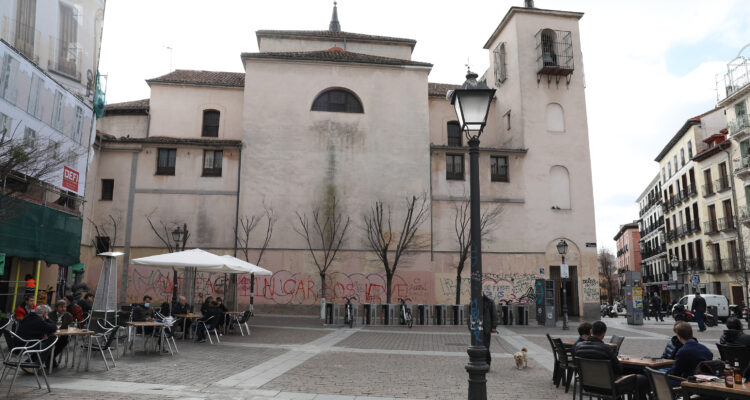 La plaza de San Ildefonso, testigo de los motines de las verduleras