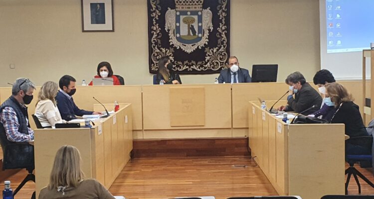 Pleno celebrado este martes en el distrito de Barajas