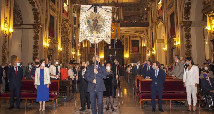 Misa solemne del patrón de la ciudad celebrada en la Real Colegiata de San Isidro