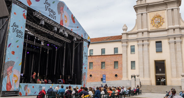 San Isidro en el patio de Condeduque