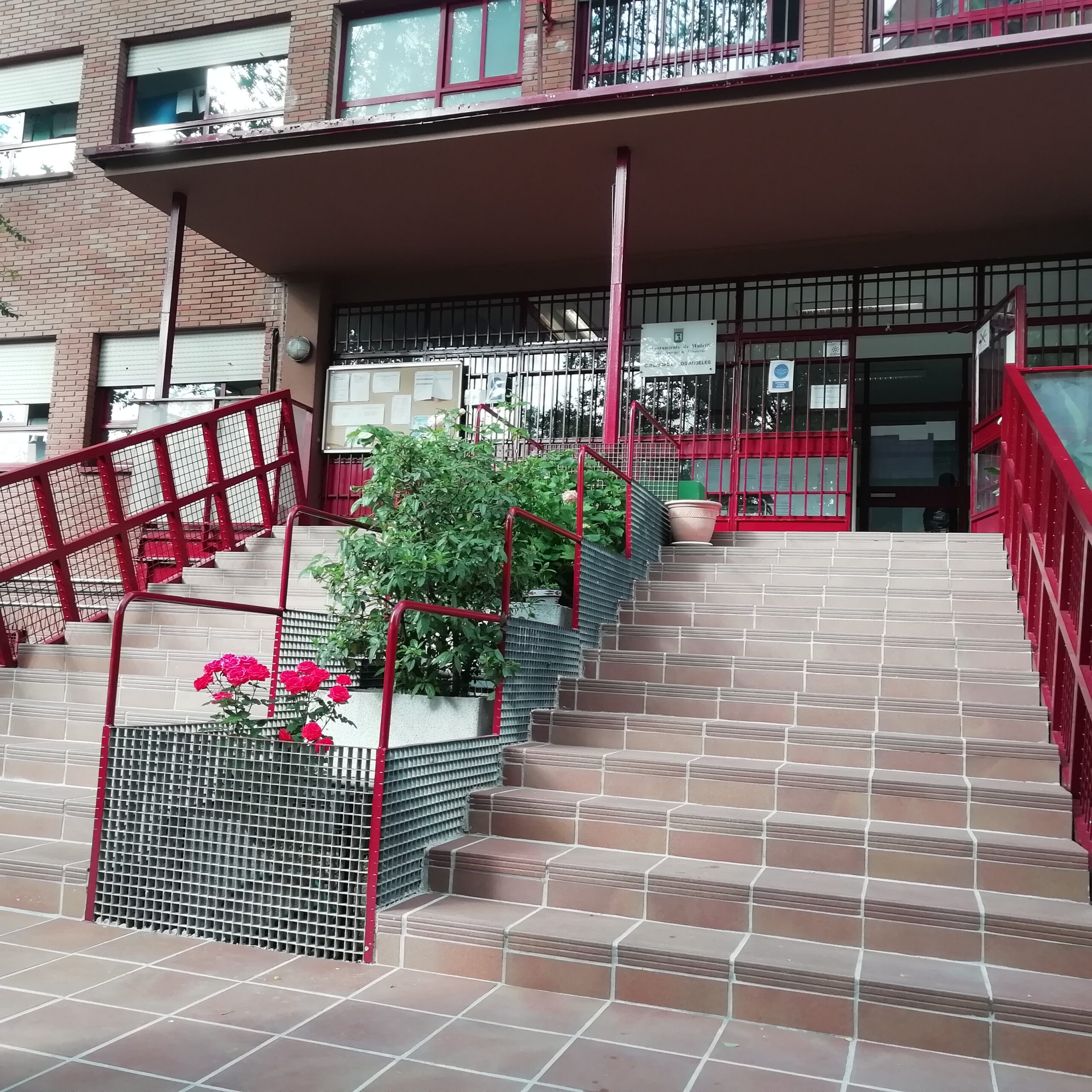 Colegio Público Ciudad de los Ángeles. Distrito Villaverde