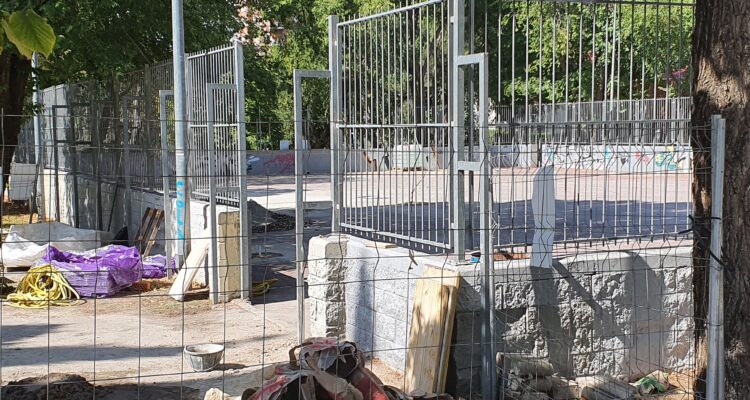 Obras en instalación deportiva de Moratalaz