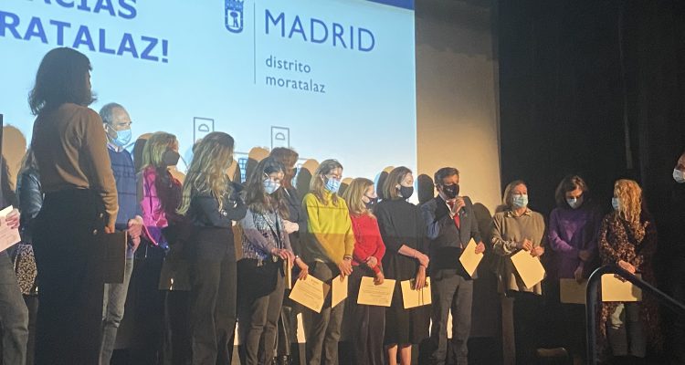 Maíllo en acto homenaje pandemia en Moratalaz