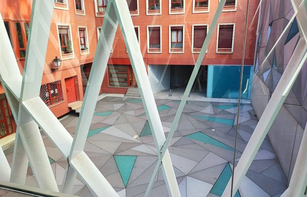 Simulación de la adecuación de espacios en el Centro Cultural Clara del Rey