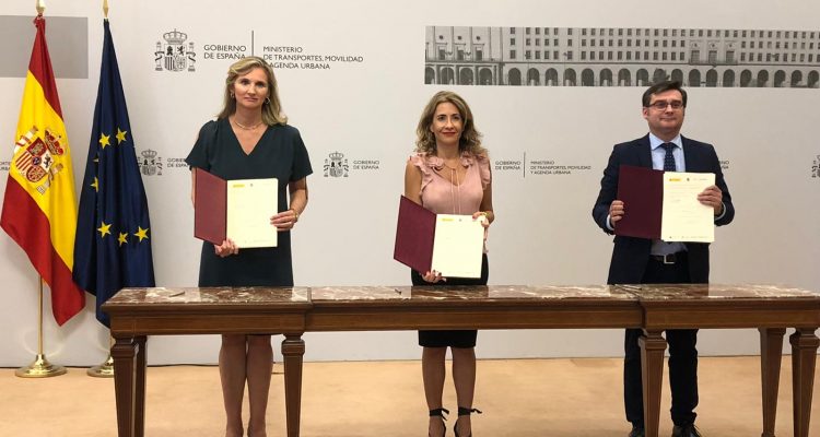 El concejal delegado de Vivienda, Álvaro González, ha firmado hoy con la Consejería de Medio Ambiente, Vivienda y Agricultura de la Comunidad de Madrid y el Ministerio de Transportes, Movilidad y Agenda Urbana el acuerdo interinstitucional