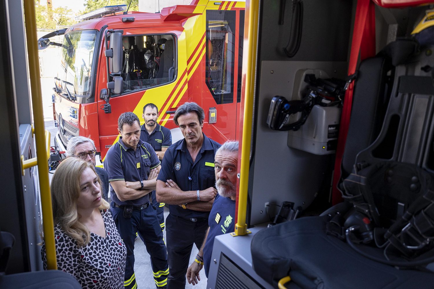 El Cuerpo De Bomberos Del Ayuntamiento De Madrid Recibe Los Primeros ...