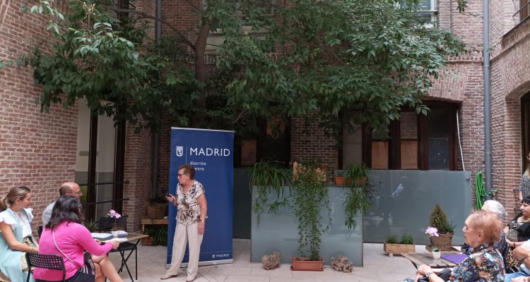 Inauguración nueva zona estancial en el Centro Municipal de Mayores Dos Amigos 1