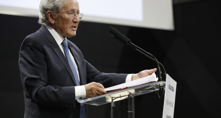 El periodista, Fernando Ónega, durante la Jornada de Alternativas Habitacionales y Cohousing Senior