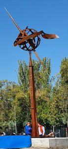 Monumento a Elcano en la calle Guetaria
