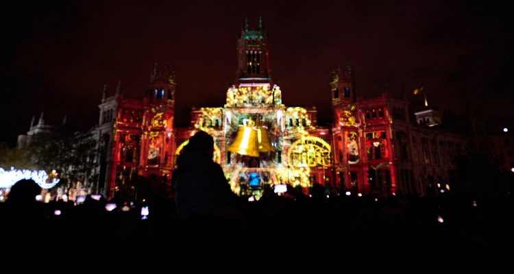 Videomapping Feliz Navidad Madrid 2022 en Cibeles