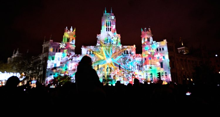 Videomapping Feliz Navidad Madrid 2022 en Cibeles
