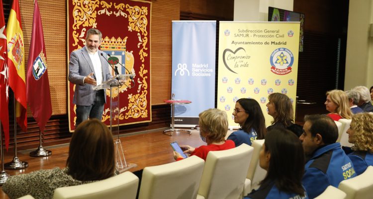 Aniorte en la presentación del procedimiento de actuación coordinada entre SAMUR-PC y el área social ante violencia sobre menores