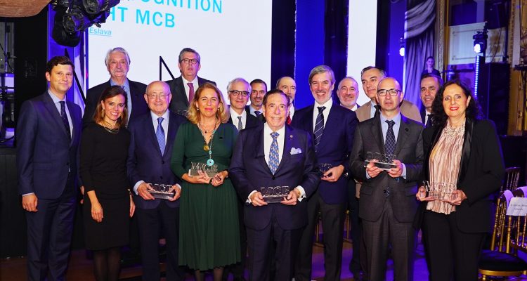 Foto de familia de la 15ª edición de Recognition Night