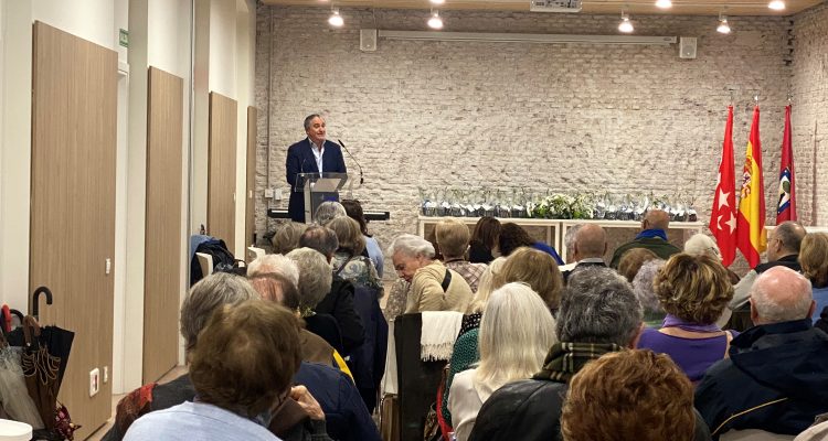 Ramírez en otro momento del homenaje a los mayores