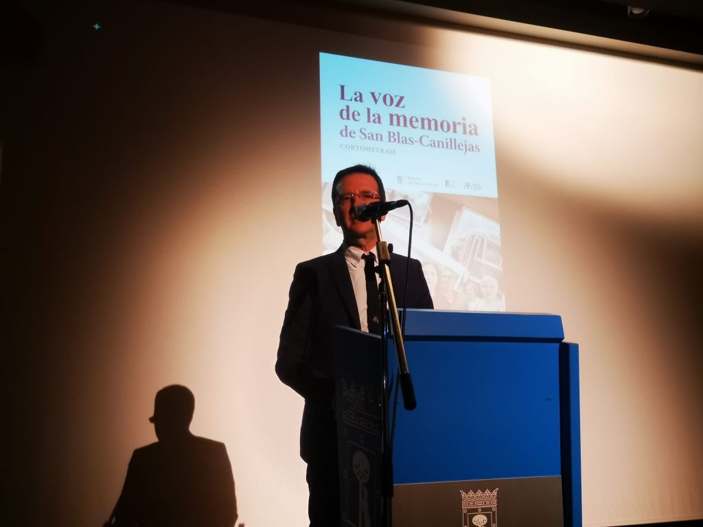 El concejal del distrito San Blas - Canillejas, Martín Casariego, presenta el cortometraje 'La Voz de la Memoria'