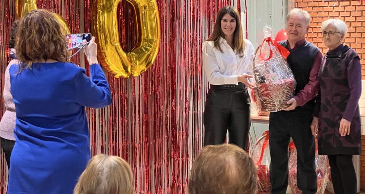Miranda en el homenaje del distrito de Barajas a parejas que cumplen 50 años de matrimonio