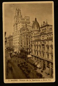 Edificio de Telefónica en Gran Vía donde acudían los reporteros a enviar sus crónicas a distintas partes del mundo, ya que acogía la Foreign Press Office