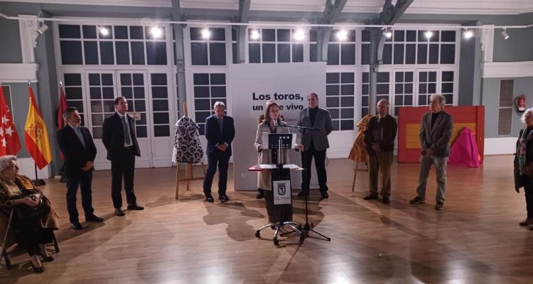 Inauguración de la exposición 'Los toros, un arte vivo'
