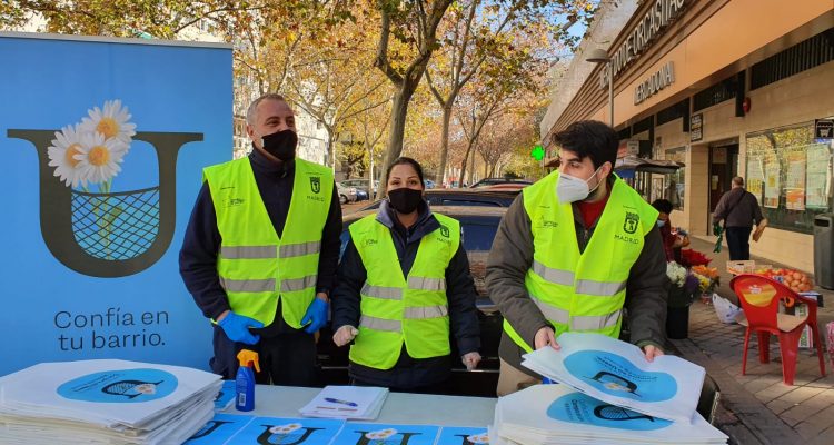 Mesas informativas de la campaña de apoyo al comercio
