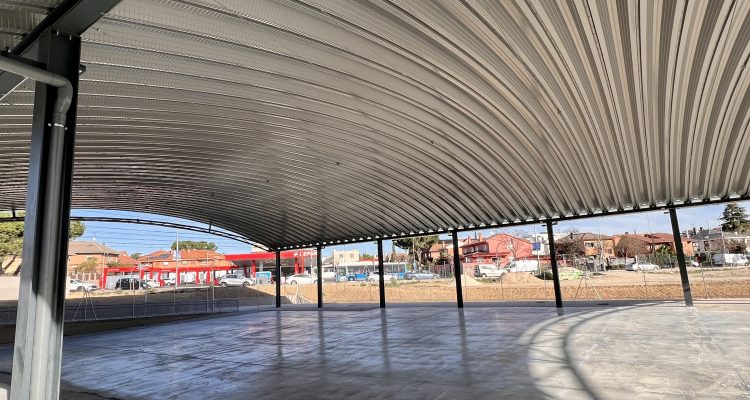 Pista tenis cubierta